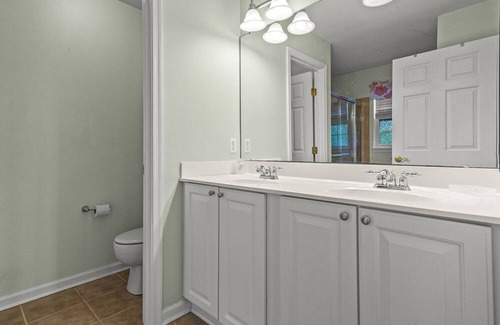 Captain's Cove Casa | The Hideaway - serene location w/ pool & fitness!