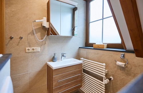 Briedern Cabaña | Hotel Weinhaus Lenz - Komfortzimmer