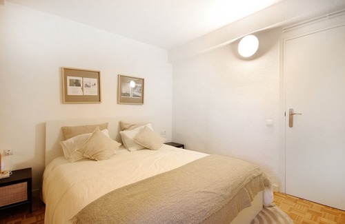 La Guineueta Apartamento | Apartment with three bedrooms in Nou Barris by Alterhome