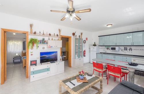 San Bartolome de Tirajana Cabaña | 3BR Chira Views - Rural
