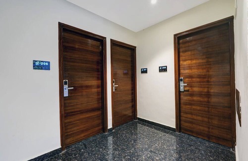 Krishnagiri Hotel | OYO Hotel Shashva Park