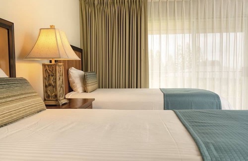 Berkeley Complejo | Luxury 2 Bedroom & 2 Bathroom Unit with Full Amenities