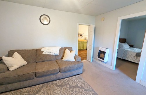 Pauls Valley Casa | Secure Stay