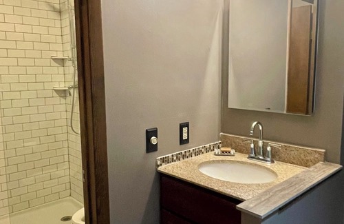 Elkhart Lake Condominio | Fronting lively Lake Street in lovely Elkhart Lake, the Kick Back is your place!