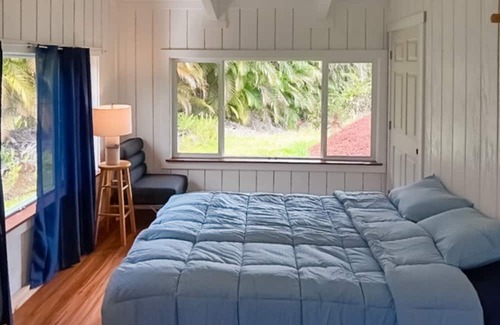 Leilani Estates Casa | Tropical home in secluded locale near Kehena Black Sand Beach