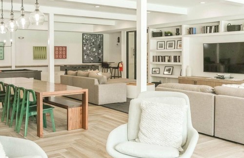 North Brookhaven Apartamento | "Cozy Accessible 1 Bedroom Retreat with Patio in Brookhaven"