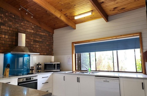 Scamander Casa | Ocean Breeze - Foodies Delight - Scamander
