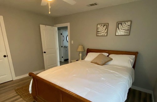 Troy Otro | Cozy Country Farmhouse- 23 mins to Waco and 10 to Temple.