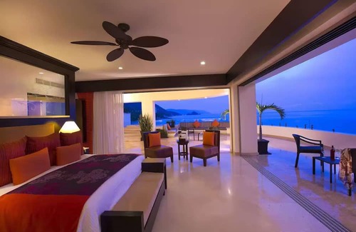 Zona sur Complejo | Garza Blanca: The Grand Penthouse Suite. New Years