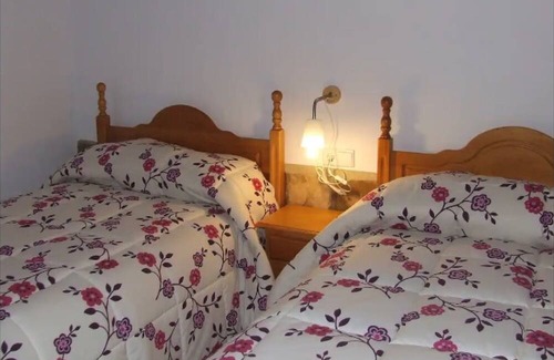 Moratalla Casa | Holiday Home 'Bosque De Hornillos' with Private Pool, Private Garden and Wi-Fi