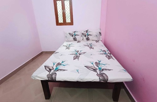 Faizabad Hotel | OYO Homes Maithli Raman Kunj Homestay
