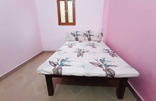 Faizabad Hotel | OYO Homes Maithli Raman Kunj Homestay