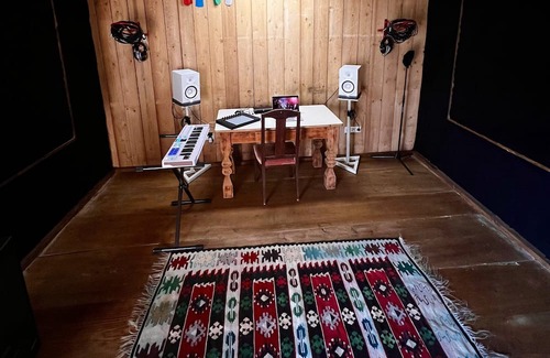Maierhofen Apartamento | Genau so - Musikstudio/tonstudio