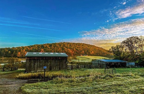 Andover Alquiler De RV | Creekside Yurt