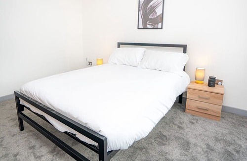Brierley Hill Apartamento | Bright and Modern 2 Bed Apartment in Redditch