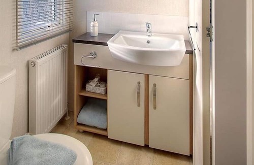 Dunbar Casa | 2 Bedroom Viceroy Echo Caravan