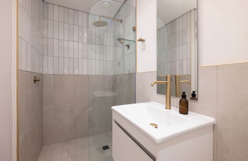 Salt Rock Apartamento | Zululami Luxury Studio Apt