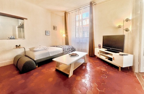 Old Town Apartamento | AA OT Maison du Moulin - Old Town - Promenade des