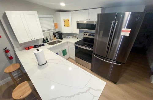 Wynwood Art District Casa | Unique Miami Art Escape w/ HotTub, Arcade & Murals