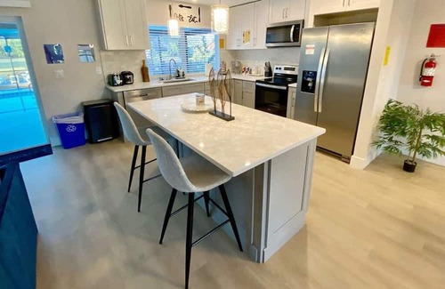 Biggar Casa | Gulf Gateway-Pool/Dock/Grill/Fun