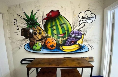 Wynwood Art District Casa | Cozy & Colorful Miami Art Canvas w/HotTub & Murals