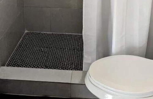 Winslow Casa | Bigfoot Hideout -Hotel amenities with a social vibe! Yeti #2