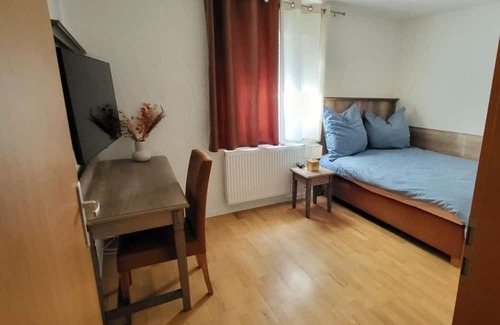 Bad Bocklet Apartamento | Apartment 'Gästehaus Da Fabio' with Mountain View, Private Terrace and Wi-Fi
