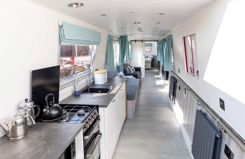 Loughborough Alquiler De Eote | The Jubilee Narrow Boat