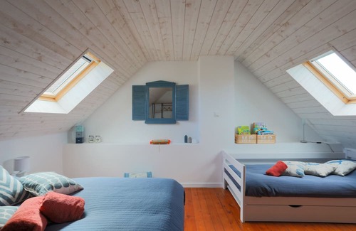Pleubian Casa | Holiday Home 'Maison Du Sillon' with Private Terrace and Private Garden