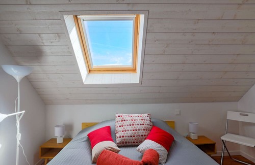 Pleubian Casa | Holiday Home 'Maison Du Sillon' with Private Terrace and Private Garden