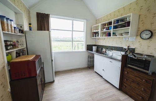 Kiwitea Cabaña | Cliff Top Cottage just off SH1