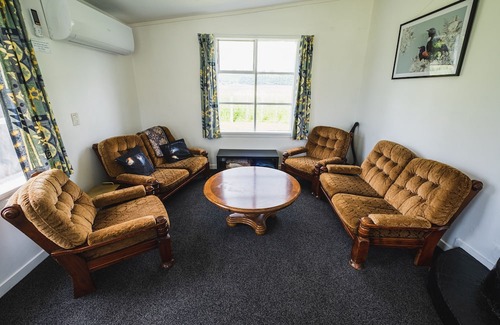 Kiwitea Cabaña | Cliff Top Cottage just off SH1