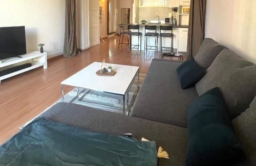 Quartier Chorier-Berriat Apartamento | Le Filmophile Spacieux Avec 2 Balcons et Garage Privé