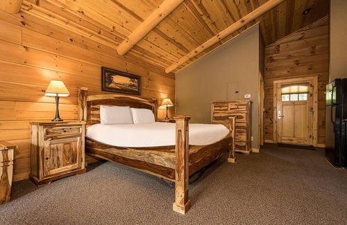McHenry Cabina | Mountainside Cabin 49R