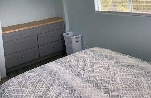 Eden Roc Casa | The Ohana House ByVolcano N Park 2BR 3QBeds 4Cots