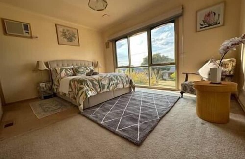 Frankston South Casa | MVC13 Oceanview 4B2B Two-story House with Big Balcony!