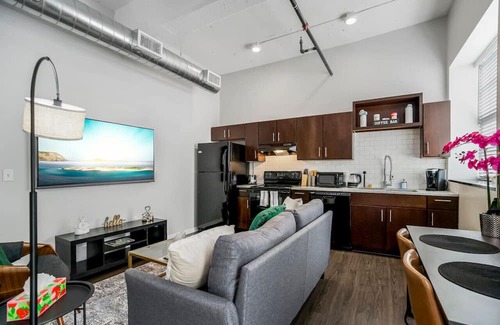 Downtown Kansas City Apartamento | Modern Style in Downtown KC | 1 BD Apt, 2 Queen