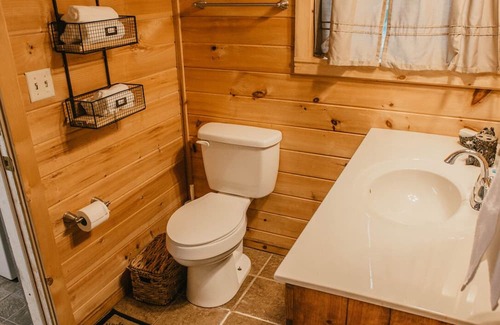 Pickens Casa | Cozy Cub Hideaway
