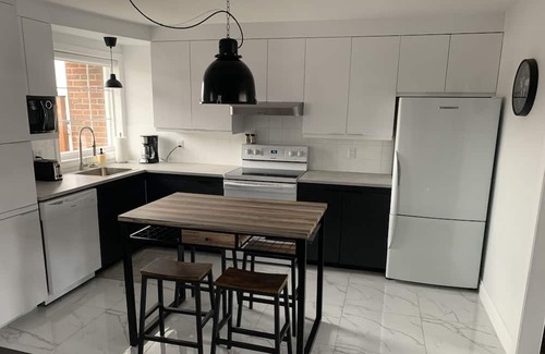 Saint Louis Apartamento | Grand Logement sur 2 étages à Sainte-Foy
