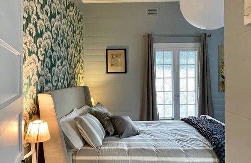 Rosebank Casa | Rustic Two Br Cottage overlooking the Valley.