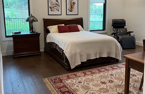 Barton Creek Lakeside Casa | Beautiful new home in Spicewood!