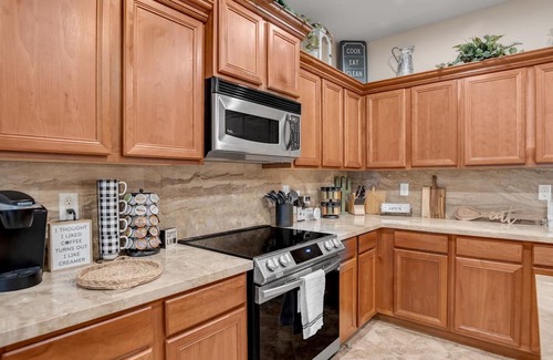 Pinal County Casa | Terrific 3-bedroom house in marvelous Chandler with AC, WiFi