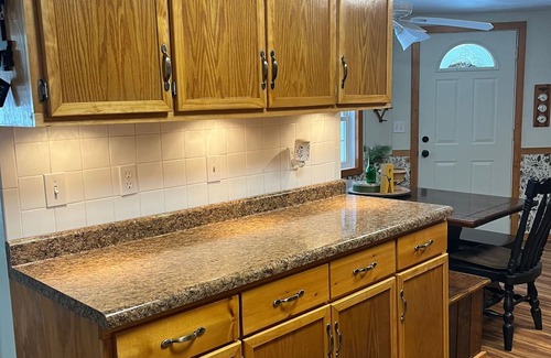 Wellston Cabina | Serenity Ridge - Private 3 bedroom cabin on 23 acres adjoining federal property