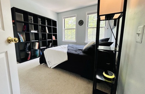 Lowes Island Casa | Peaceful and Cozy near Algonkian Parks, IAD Airport, Washington DC