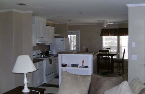 Crystal River Casa | 1 Acre Pristine Air 2+ Bdrm Home with Garden and Greenhouse near Crystal River