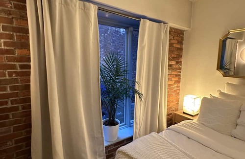 Crown Heights Apartamento | Two bedroom cottage in the heart of central Brooklyn