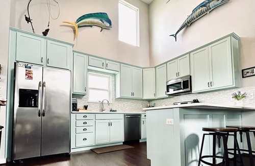 Long Mott Casa | The Driftwood in Seadrift