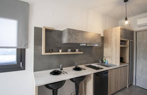 Nea Iraklia Apartamento | Theasea Luxury Suites- Studio 1