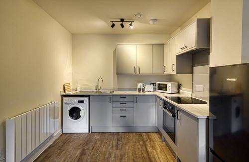 Southport Apartamento | Renaissance 3: 1 BR in Southport's Premier Block