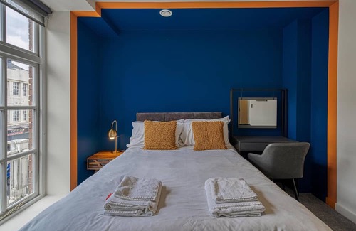 Southport Apartamento | Renaissance 8: 1 BR in Southport's Premier Block